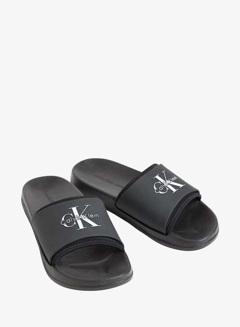 كالفن كلاين شباشب نورويتش كاجوال